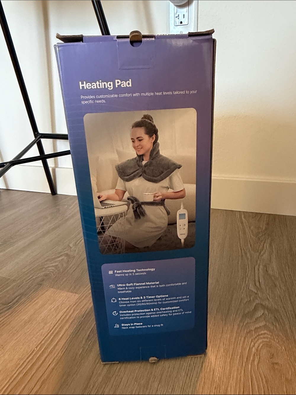 RENPHO Gray Electric Heating Pad for Neck & Shoulders - Picture 7 of 7